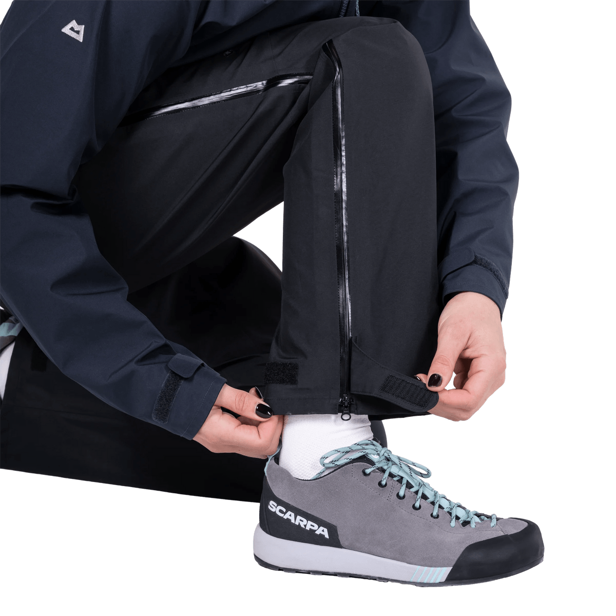 Me-01004 Black