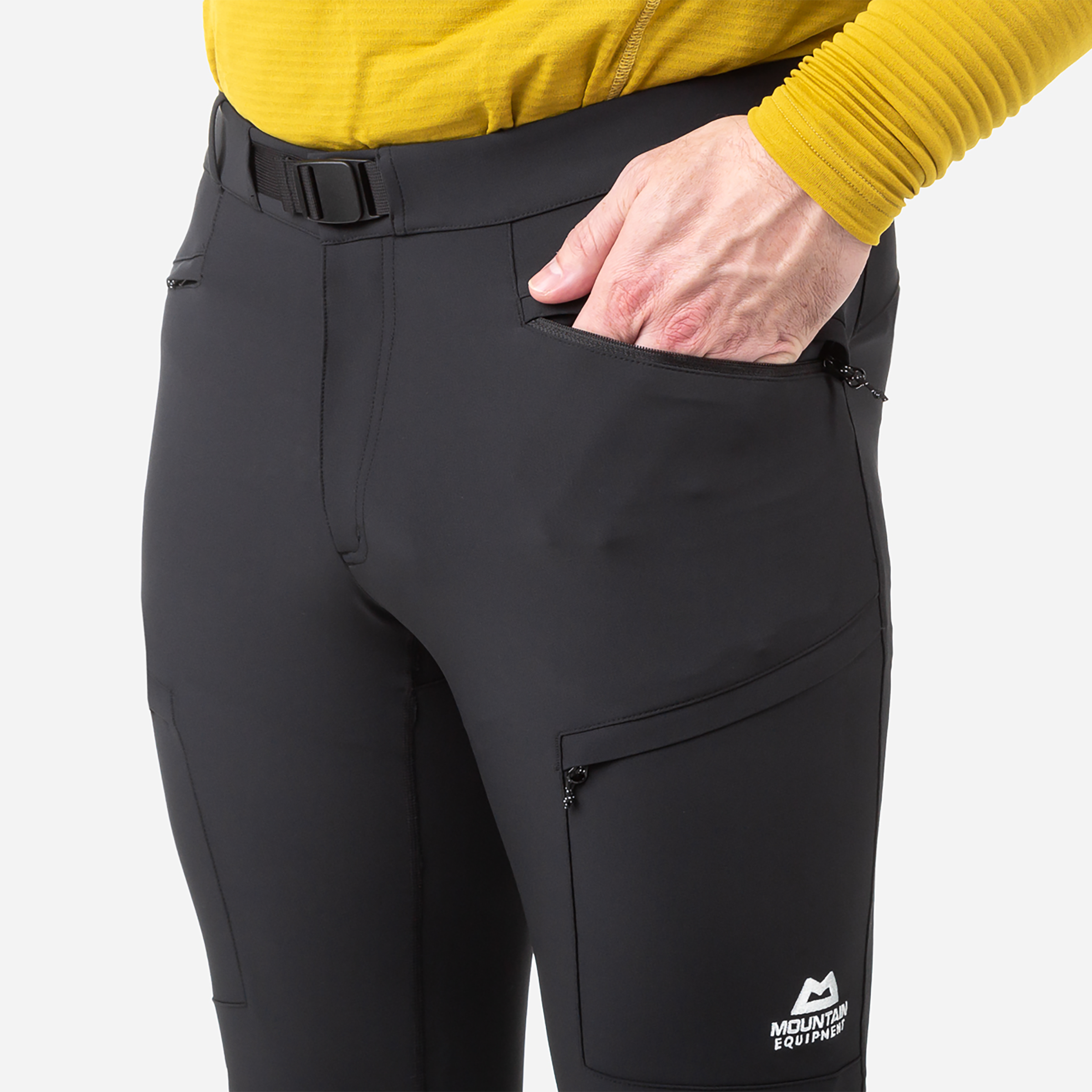 2 zipped hand pockets