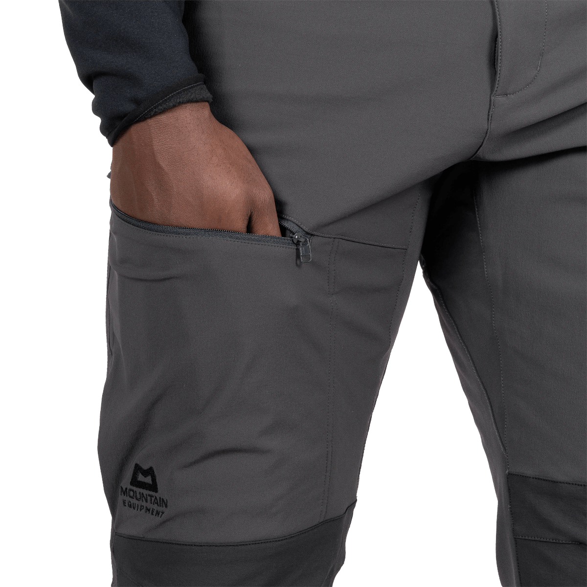 ME-01599 Obsidian / Black, Me-01004 Black