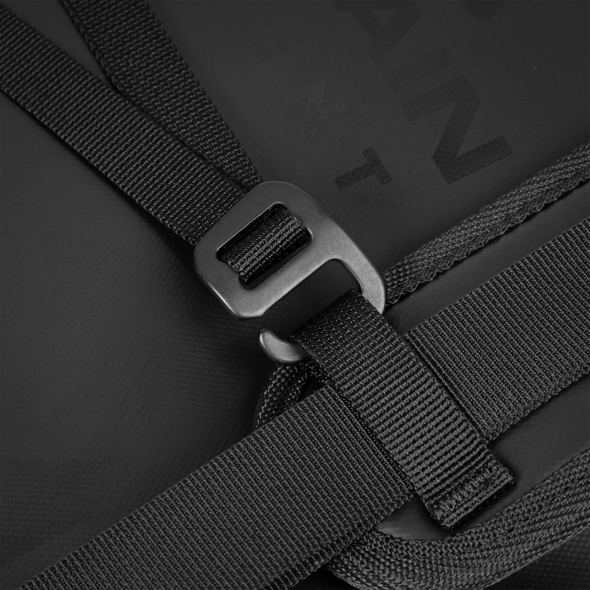 Me-01004 Black