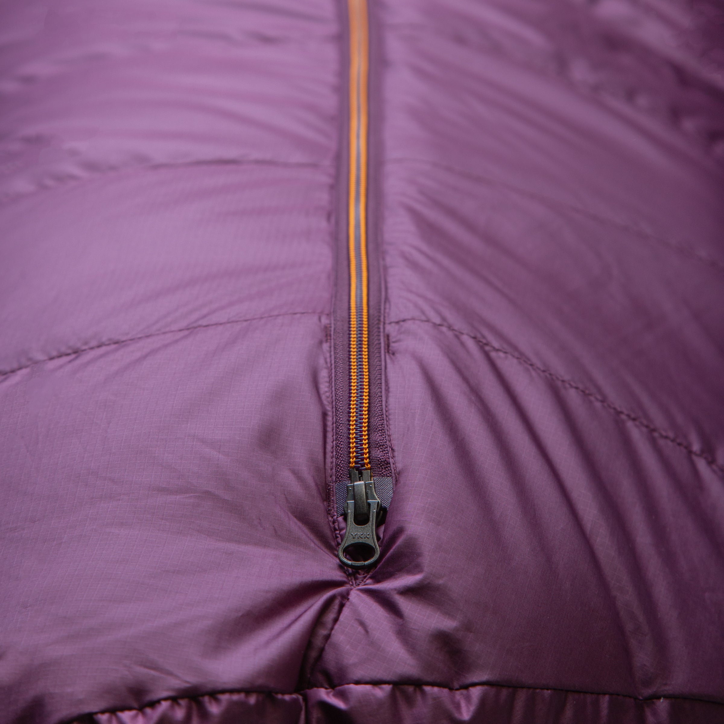 detail::Full length Gemini zip baffle with 165cm zip